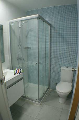 UC Hall Residence - Photo5
