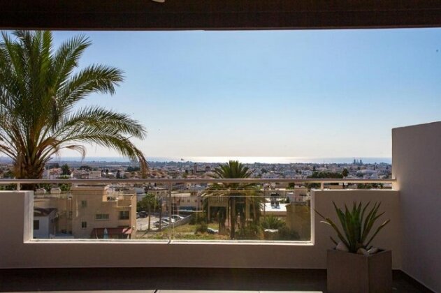 Penthouse Duplex overlooking the Mediterranean - Photo2