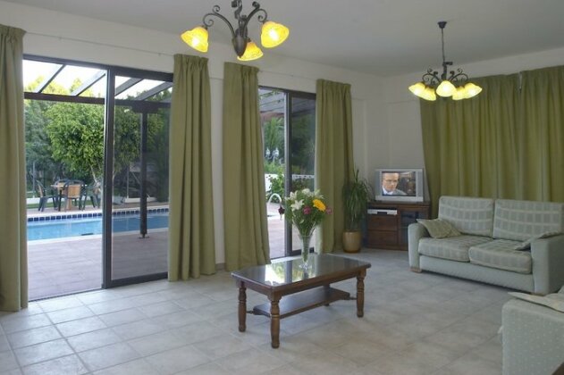 Regina's Exclusive Villas - Photo5