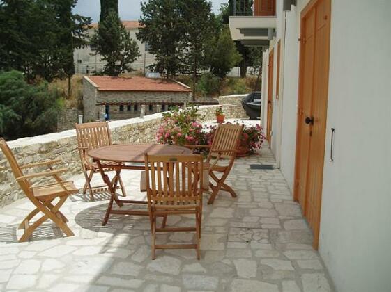 Aunt Maria's - Photo4