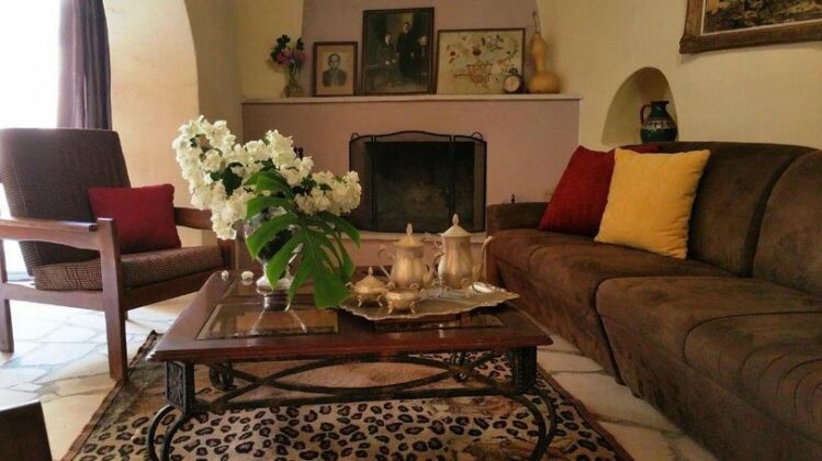 Chrisalkora Traditional House - Photo4
