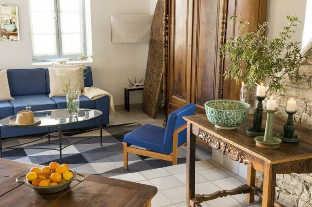 Monadiko Rural House - Photo3