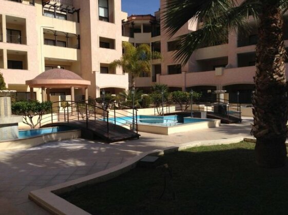 109 Queens Gardens Paphos - Photo3