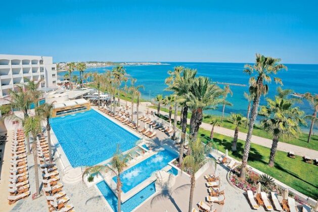 Alexander The Great Beach Hotel Paphos - Photo2