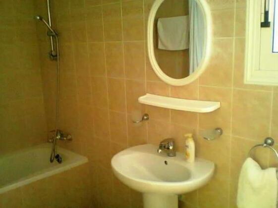 Aura Holiday Villas - Photo4