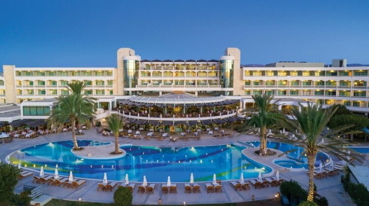Constantinou Bros Athena Beach Hotel