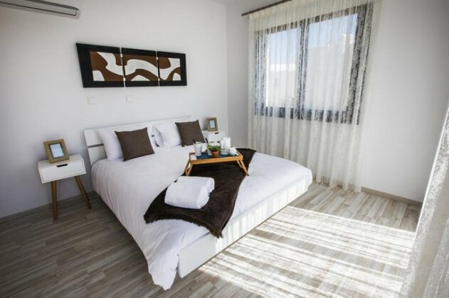 Golden Villas Paphos - Photo2