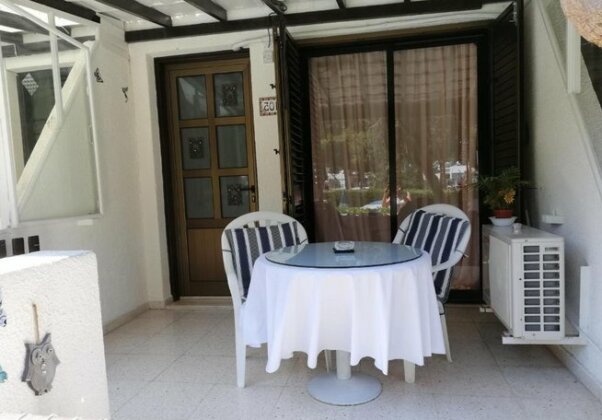 Ibiscus Holiday Apartment - Photo3