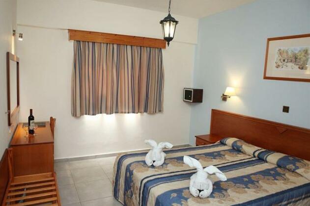 Kefalos - Damon Hotel Apartments - Photo5