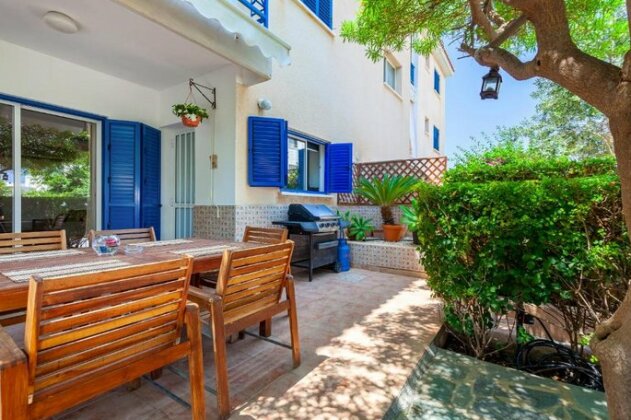 Kings Avenue Apartment Paphos - Photo3