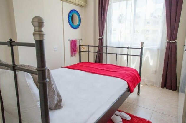 Love Nest Deluxe Apartment - Photo4