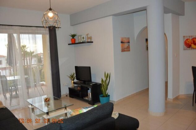Luxury Apartment Paphos - Photo4
