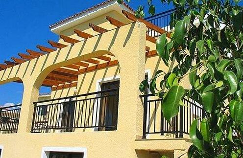 Marinea Beach Villas - Photo2