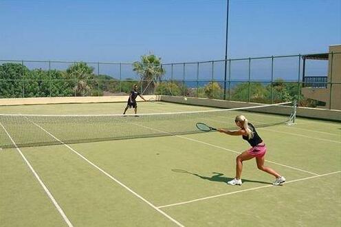 Pafian Park Holiday Village - Photo4
