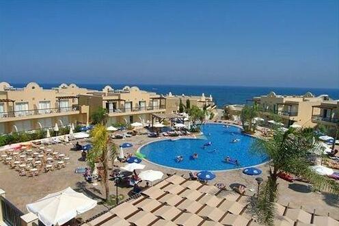 Pafian Park Holiday Village - Photo5