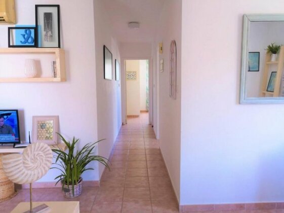 Perfectly Located 2bdr/Pool+Near Beach+Free Wifi - Photo4