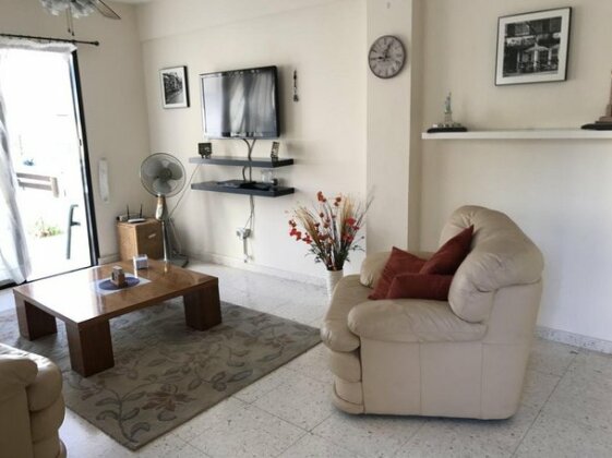 Royal Complex Holiday Home - Photo2