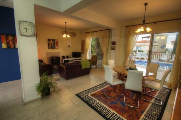 Villa Athina Paphos - Photo3