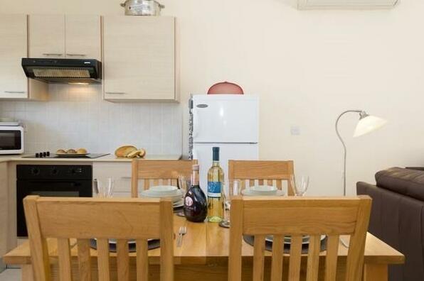 2bdr Kira Apartment - Photo4