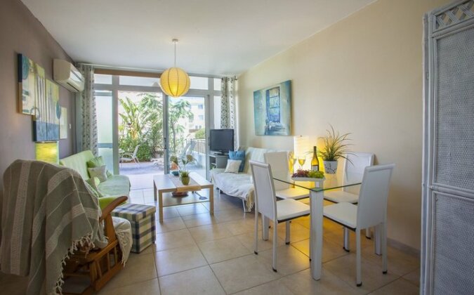 Jasmine Suite 003 - Photo2