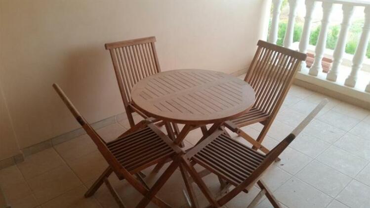 Thea Court 33 - Photo5