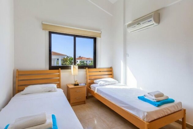 Villa Athena Paralimni - Photo2