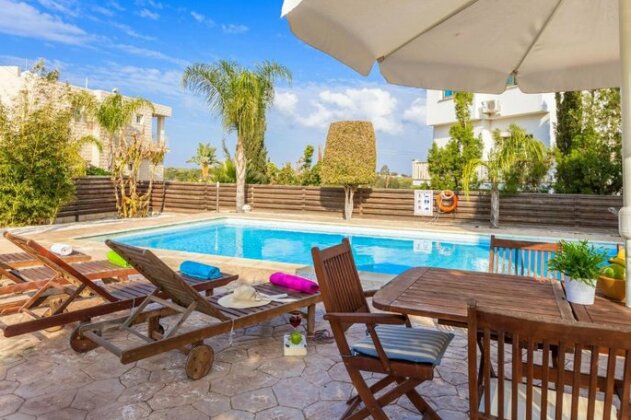 Villa Athena Paralimni - Photo3