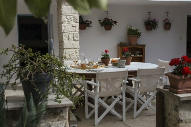 Cottage Houses - Photo2