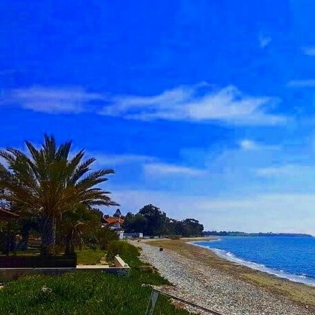 Beach Front Villa Perivolia - Photo4