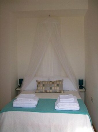 Med View Beach Villa - Photo4