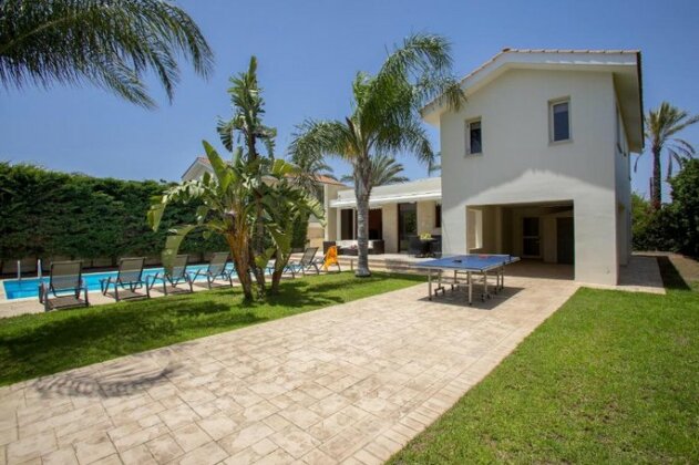 Villa Anthea Perivolia - Photo4
