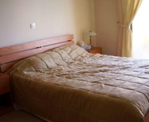 Sunset Apartment Complex - Photo4