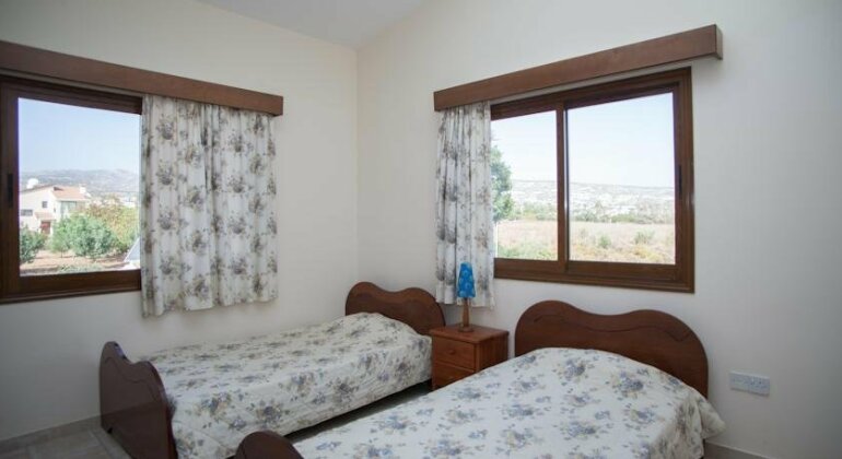 Villa Natasha Peyia - Photo4