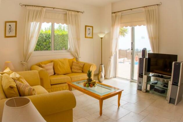 Villa Rocco Peyia - Photo2