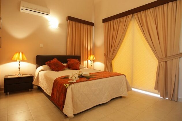 Bay Villas - Photo5