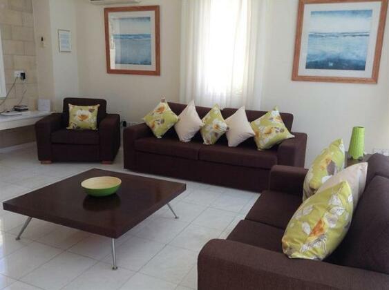 Calypso Pissouri - Photo3