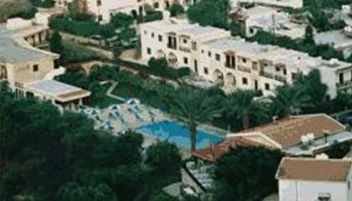 Pelekanos Apartments - Photo2