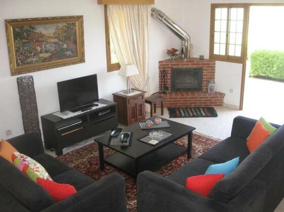 Zena Holiday Villa - Photo4