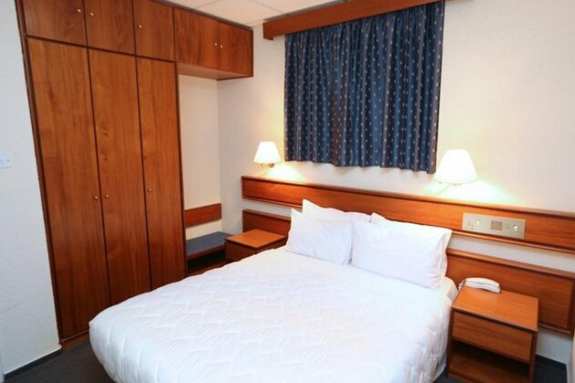 Forest Park Hotel - Photo4