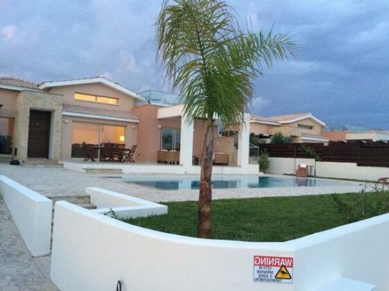 Dream House Latchi Villa - Photo2