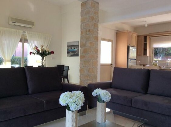 Dream House Latchi Villa - Photo3
