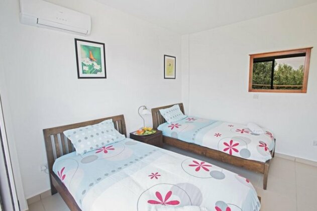 Esprit Villa 25 Latchi - Photo3