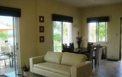 Latchi Seaview Residences - Photo3