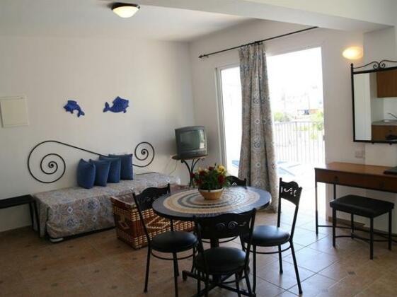 Latchi Studio Apartment - Photo5