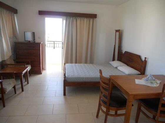 Ouloupia Apartments - Photo3