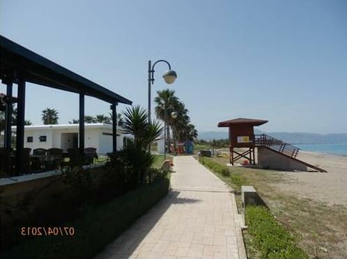 Rotiana Beach Villas - Photo3