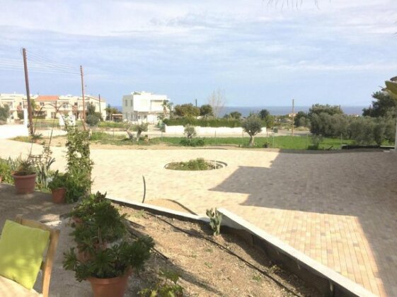 Sea View Apartments Polis - Photo4
