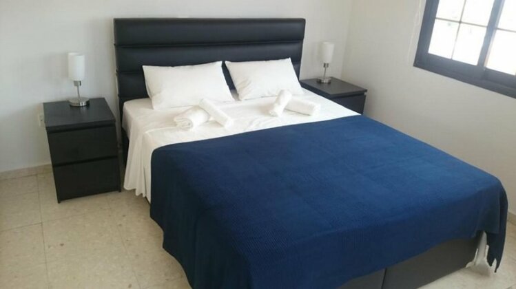 Stella Court Apartments - Photo4