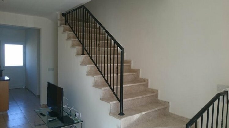 Townhouse Luck in Polis - Photo3