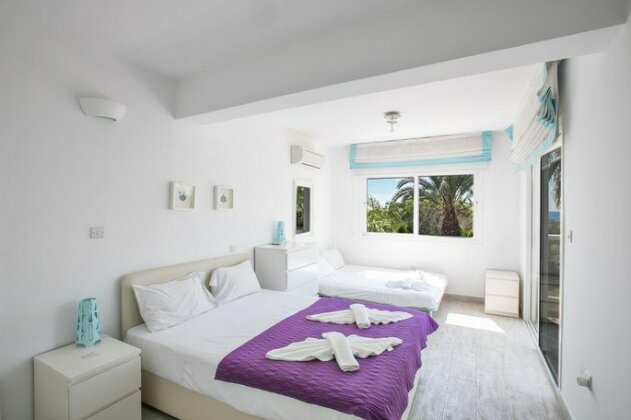 Adelais Villa 5 - Photo5
